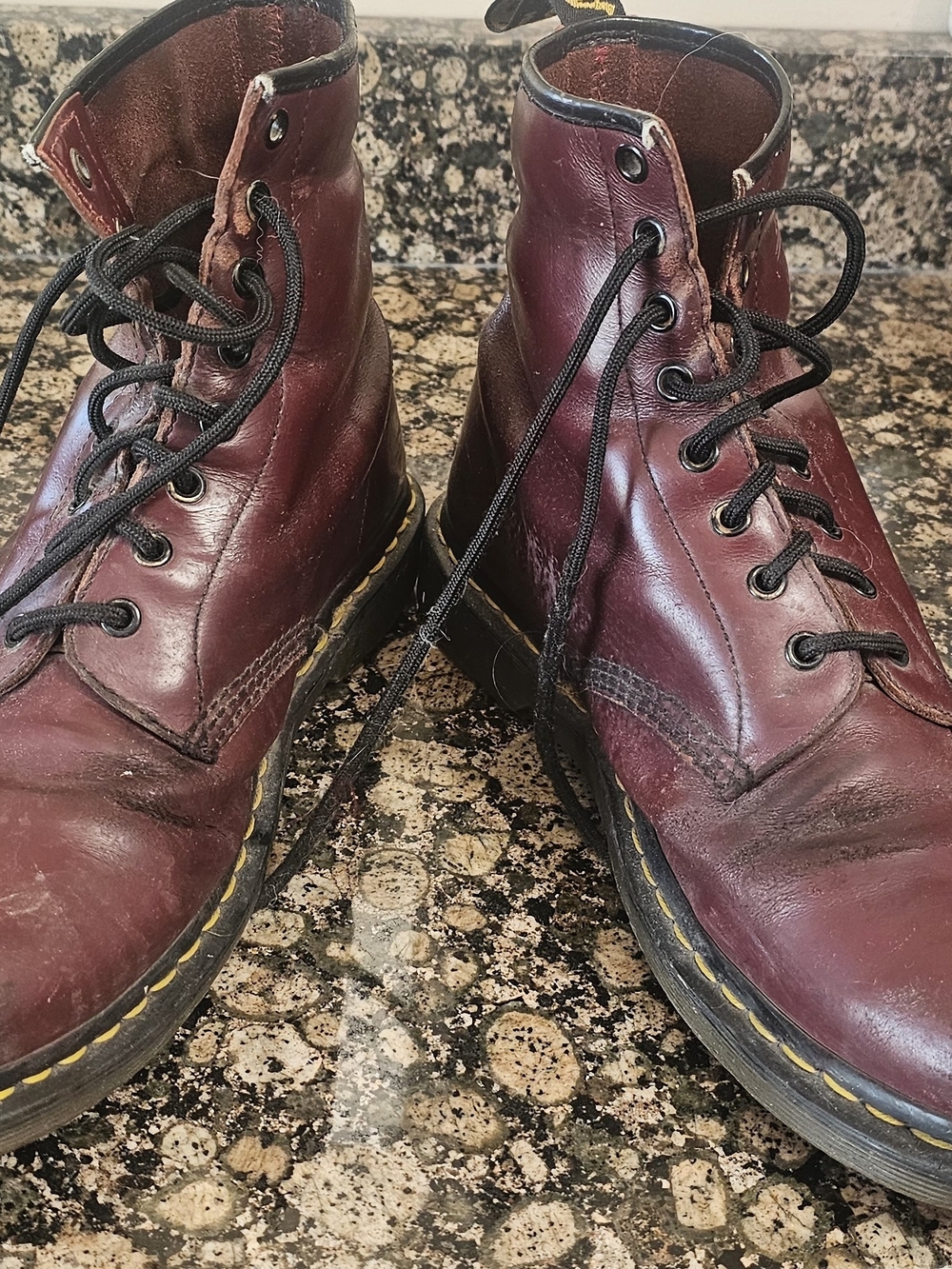 Dr. Martens Men's Cherry Red Leather Lace-Up Boots Mens 13